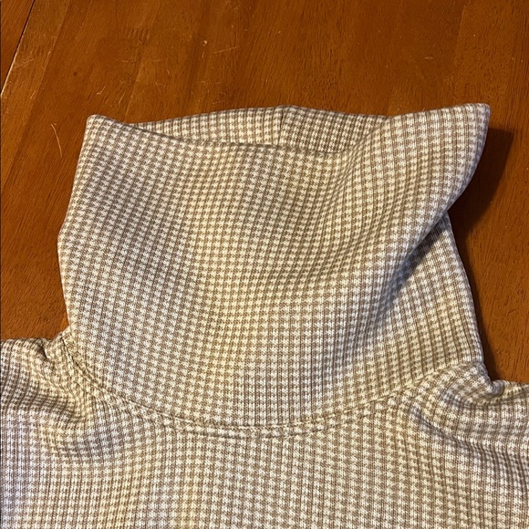 Cozy - Picture 5 of 5